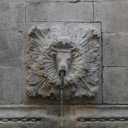 Public drinking fountains in the old city.