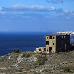 Abandoned building on the cliff.